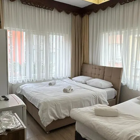 Limon Homestay